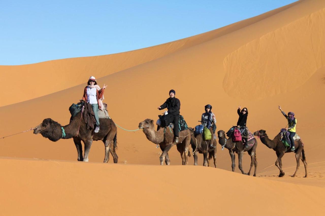 Desert Camel Trekking Camp Merzouga Bagian luar foto