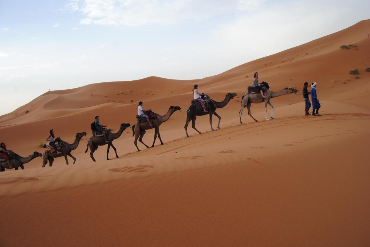Desert Camel Trekking Camp Merzouga Bagian luar foto
