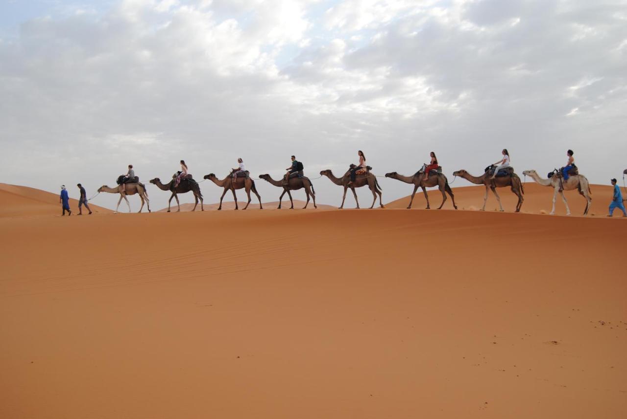 Desert Camel Trekking Camp Merzouga Bagian luar foto